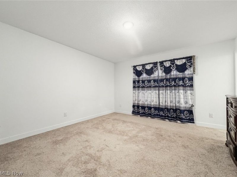 524 Auld Farm Circle, Akron, OH 44320 Photo 22