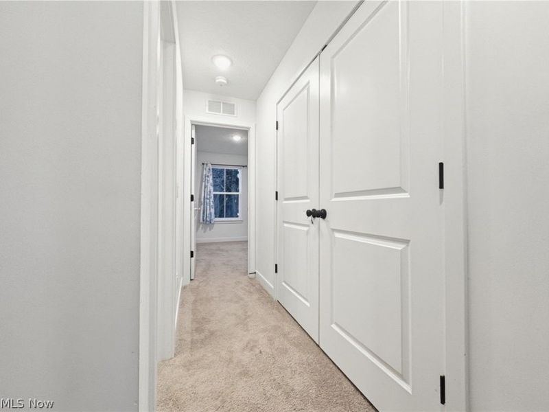 524 Auld Farm Circle, Akron, OH 44320 Photo 32