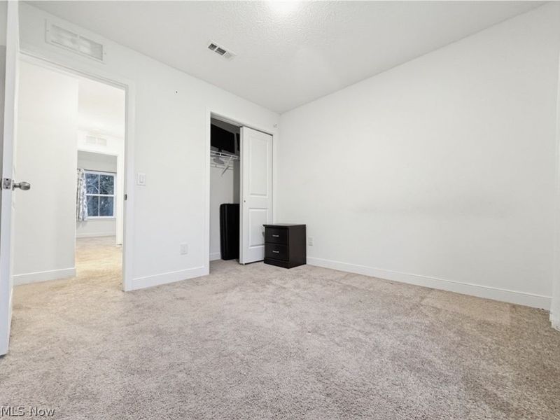 524 Auld Farm Circle, Akron, OH 44320 Photo 35