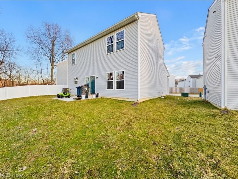 524 Auld Farm Circle, Akron, OH 44320 Photo 42