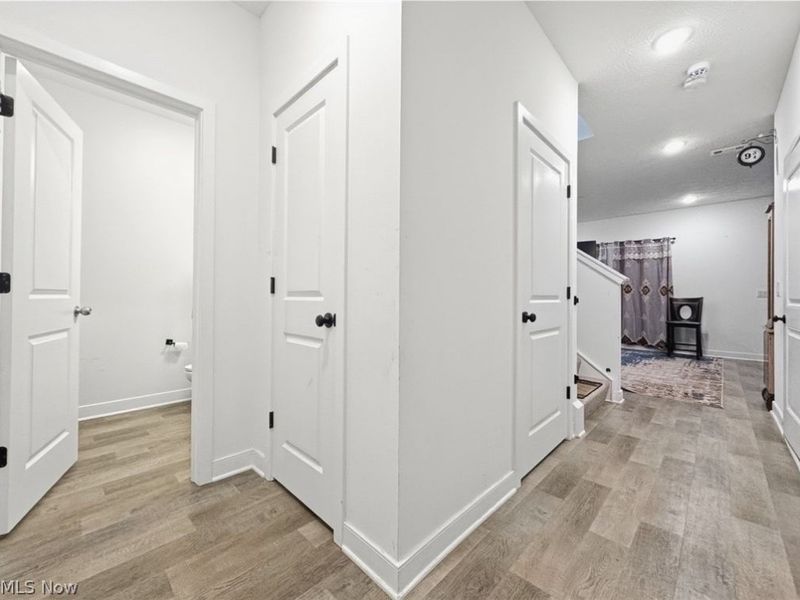 524 Auld Farm Circle, Akron, OH 44320 Photo 7