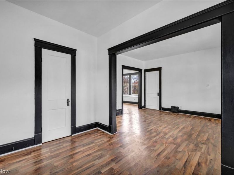 12001 Oakview Avenue, Unit UP, Cleveland, OH 44108 Photo 11