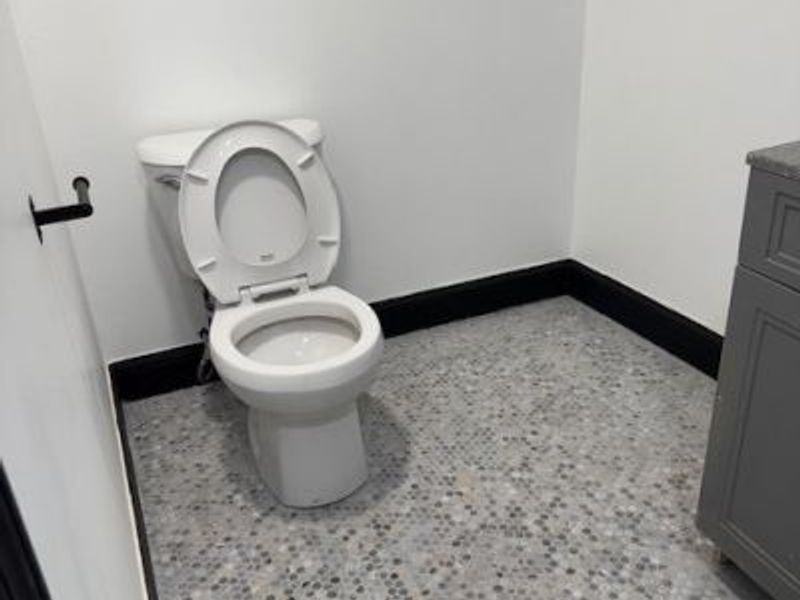 12001 Oakview Avenue, Unit UP, Cleveland, OH 44108 Photo 14