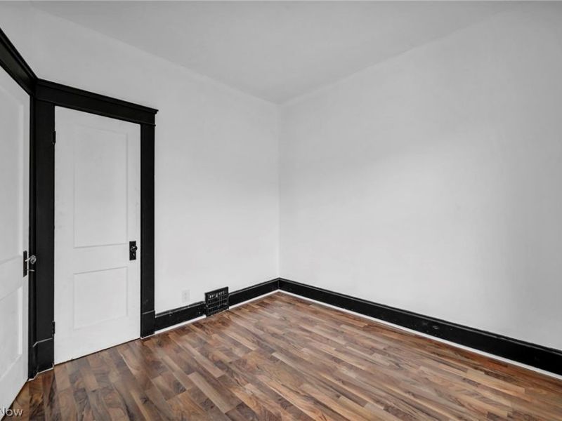 12001 Oakview Avenue, Unit UP, Cleveland, OH 44108 Photo 21