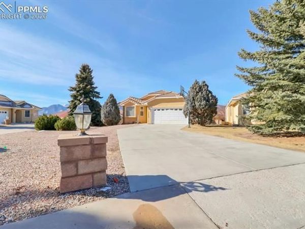 14020 Nichlas Court, Colorado Springs, CO 80921