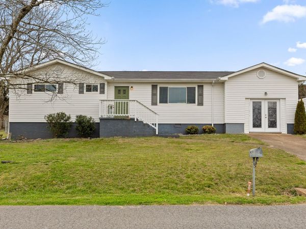 45 Virginia Avenue, Rossville, GA 30741