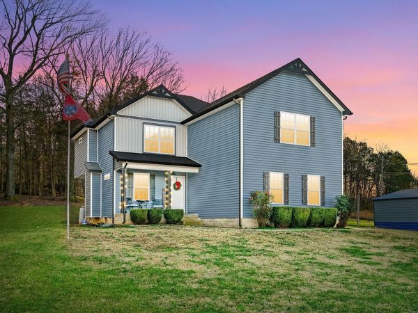 552 Louise Creek Rd , Cumberland Furnace, TN 37051