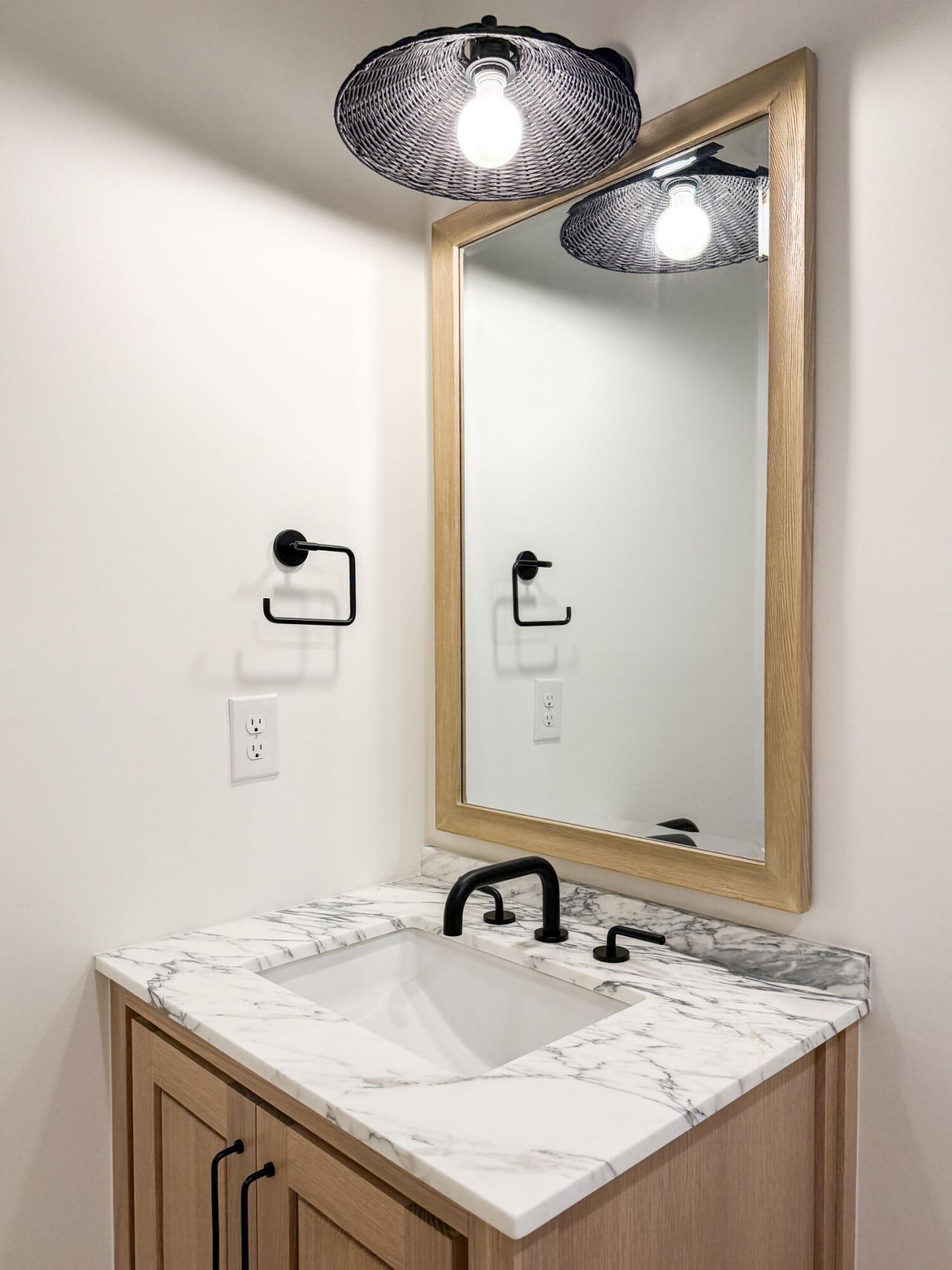 3873 Summerton Street Photo 55