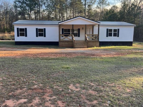 10800 W Highway 16, Philadelphia, MS 39350