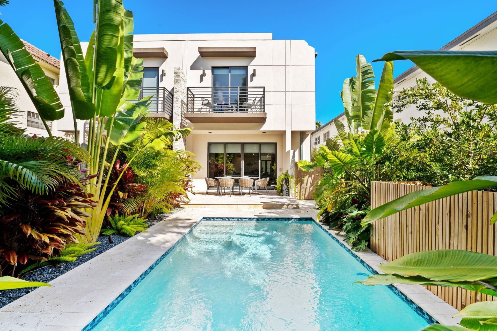 907 NE 16th Avenue, Fort Lauderdale, FL 33304 Photo