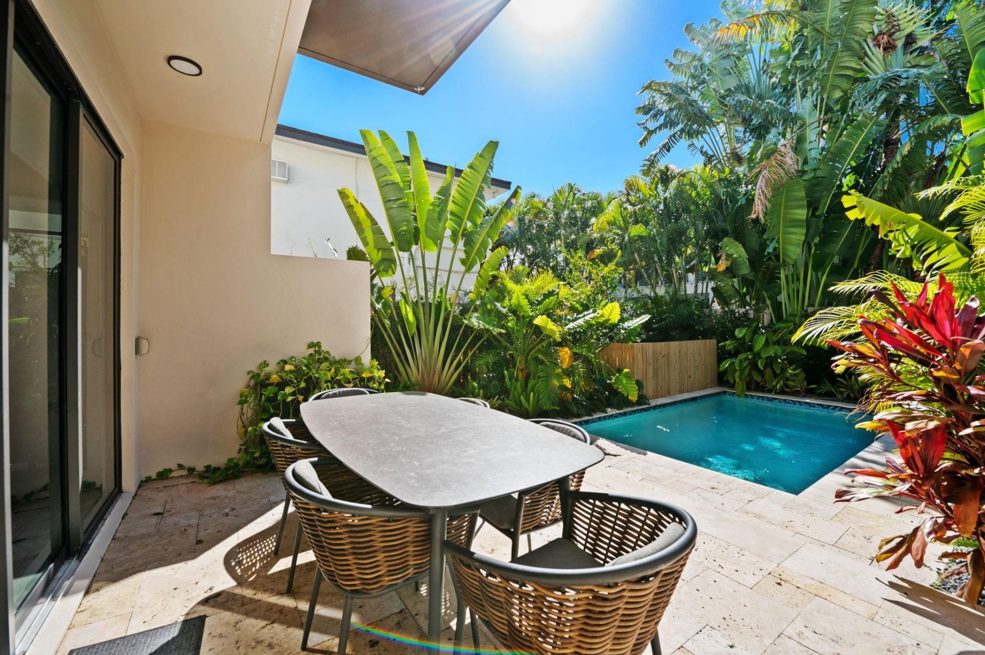 907 NE 16th Avenue, Fort Lauderdale, FL 33304 Photo