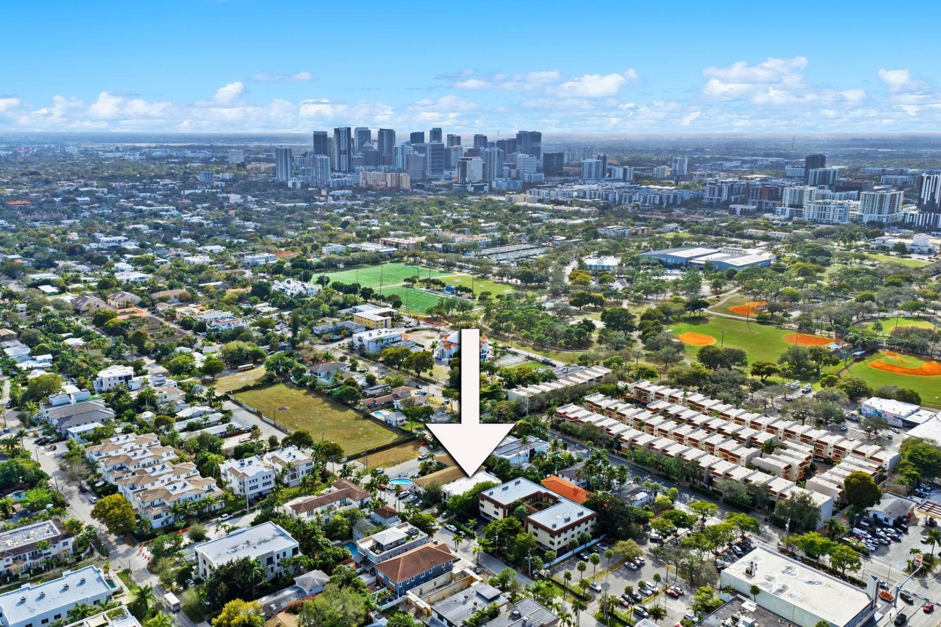 907 NE 16th Avenue, Fort Lauderdale, FL 33304 Photo