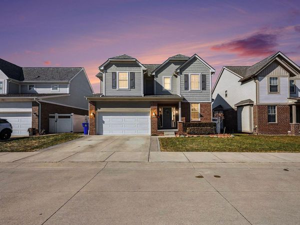 47571 Viola Lane, New Baltimore, MI 48047