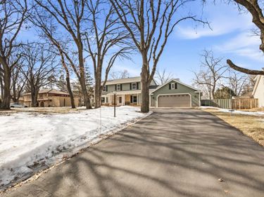 2007 Summit Drive, Saint Cloud, MN 56303