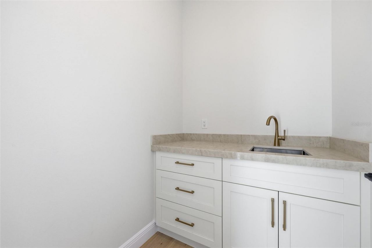 920 W Alfred Street, Tampa, FL 33603 Photo