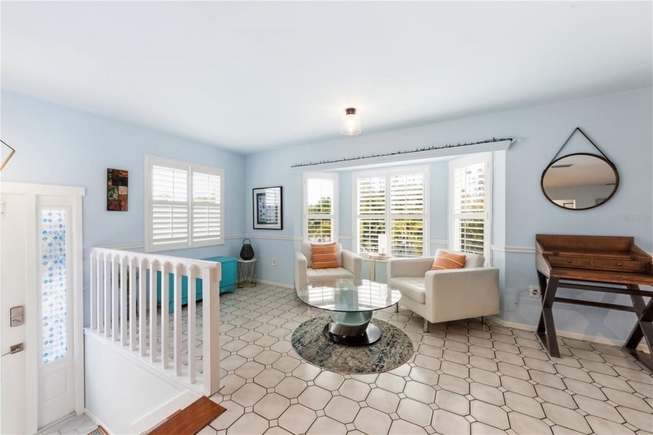 417 Poinsettia Road, Anna Maria, FL 34216 Photo