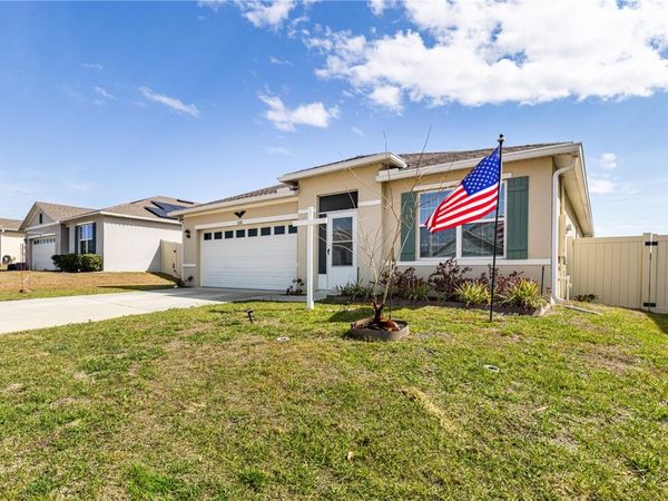 1768 HENIN CIRCLE, TAVARES, FL 32778