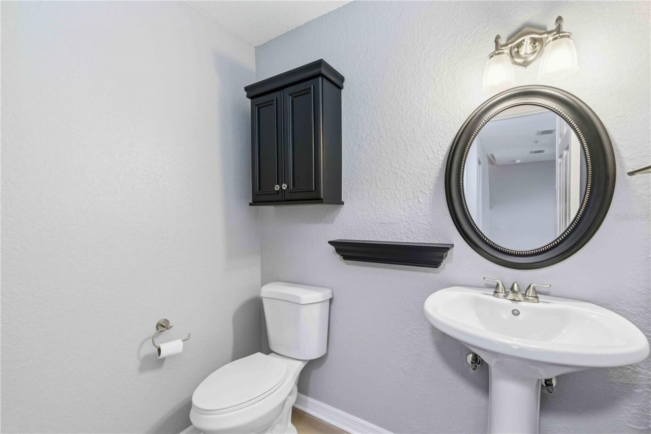 850 S Tamiami Trail , Unit 630, Sarasota, FL 34236 Photo