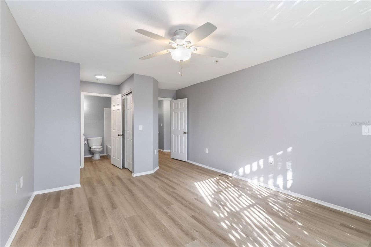 850 S Tamiami Trail , Unit 630, Sarasota, FL 34236 Photo