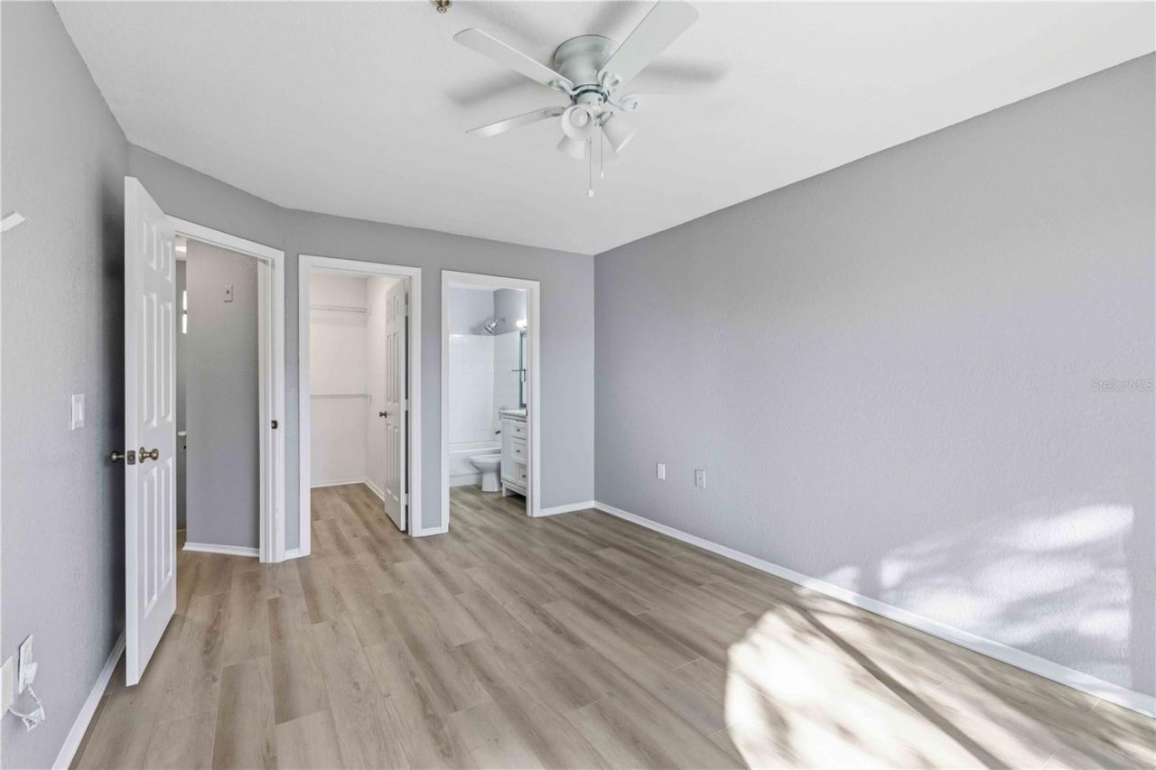 850 S Tamiami Trail , Unit 630, Sarasota, FL 34236 Photo