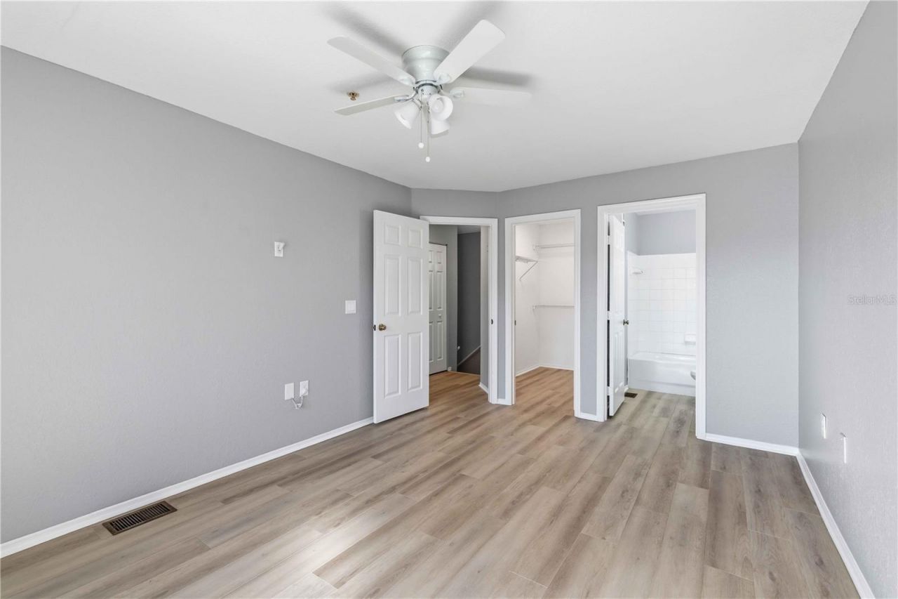 850 S Tamiami Trail , Unit 630, Sarasota, FL 34236 Photo