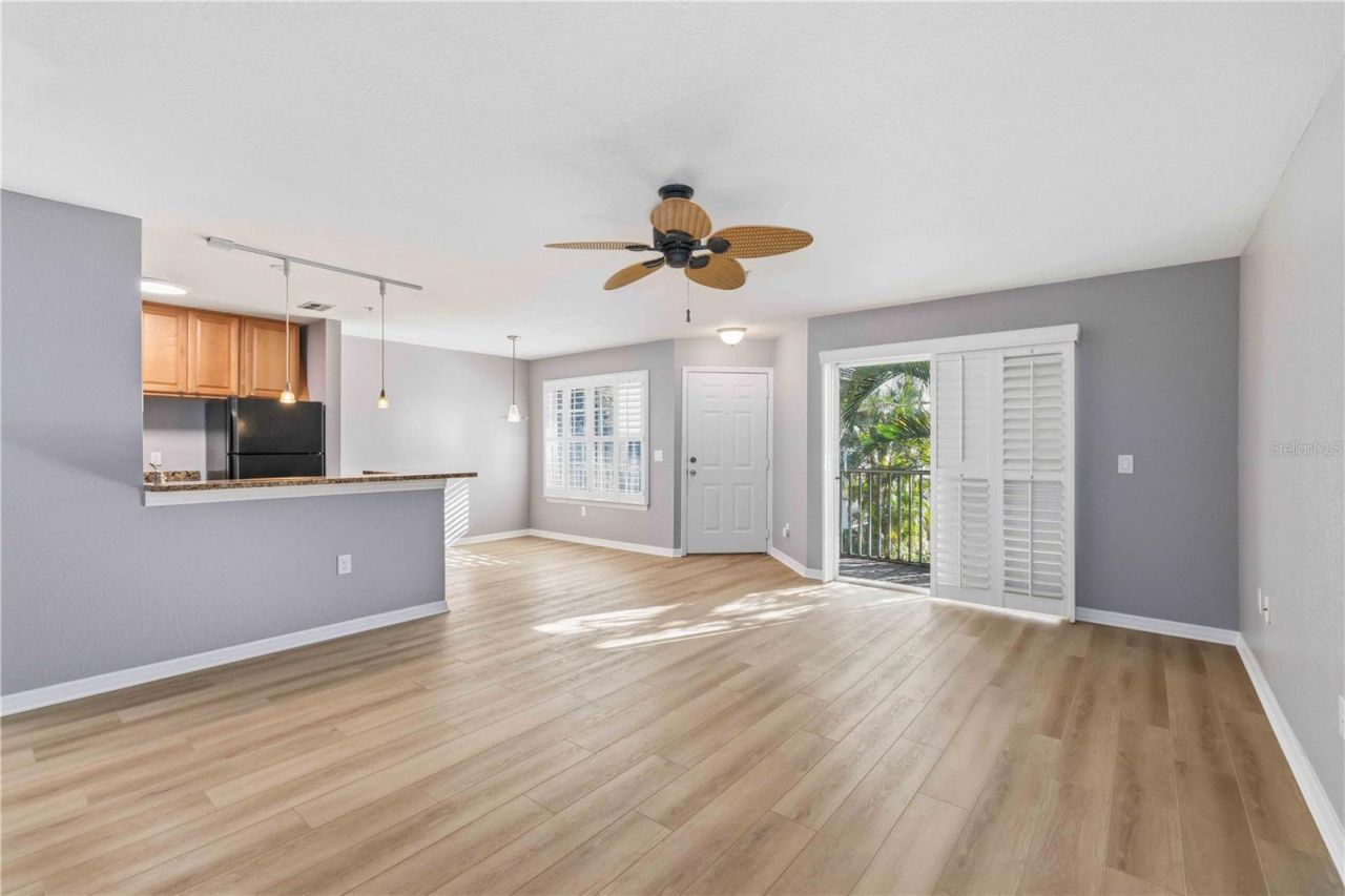 850 S Tamiami Trail , Unit 630, Sarasota, FL 34236 Photo