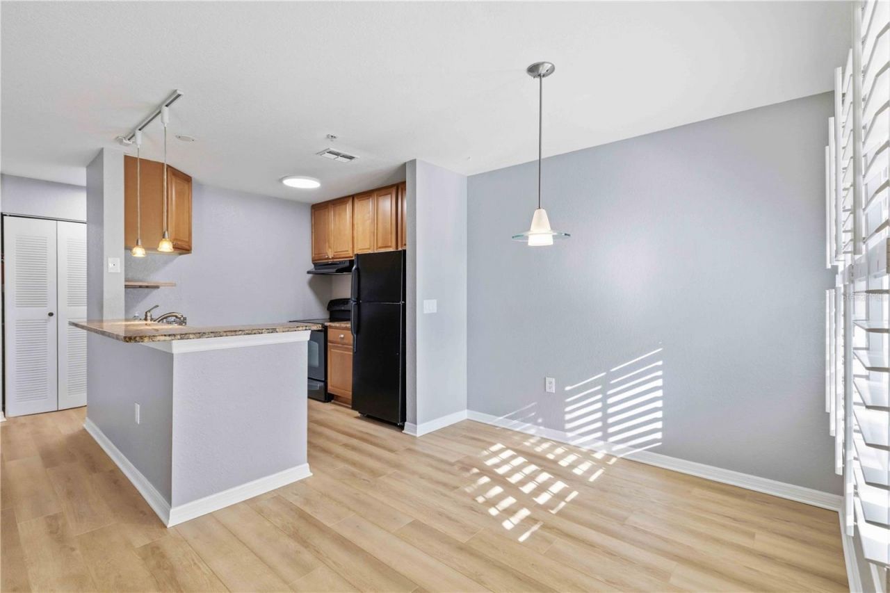 850 S Tamiami Trail , Unit 630, Sarasota, FL 34236 Photo