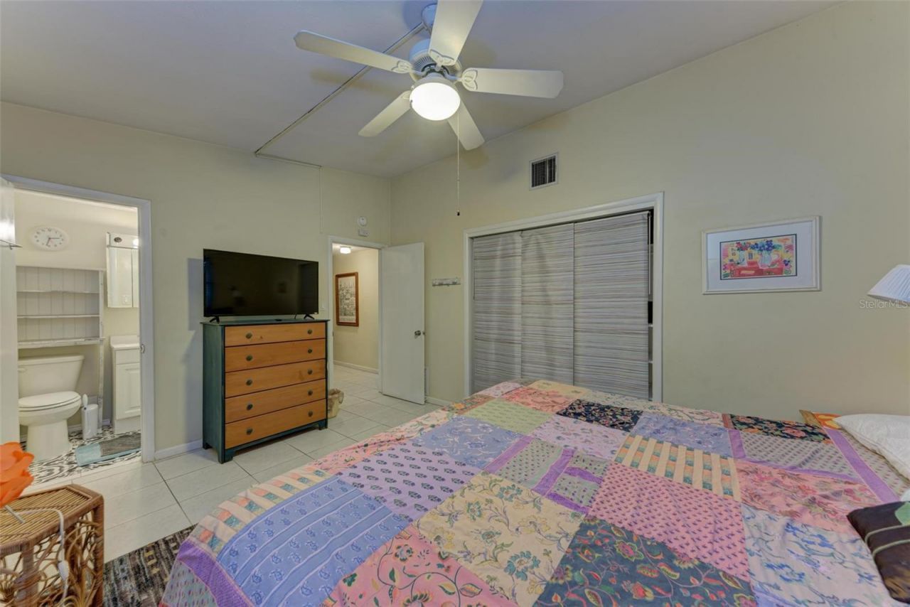 2886 Wood Street, Sarasota, FL 34237 Photo