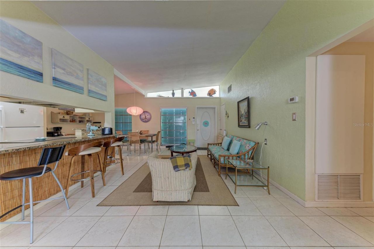 2886 Wood Street, Sarasota, FL 34237 Photo