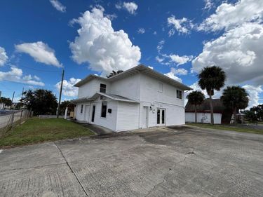 1871 S RIDGEWOOD AVENUE , SOUTH DAYTONA, FL 32119