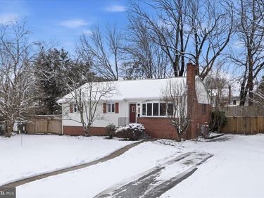 3908 LONGSTREET COURT, ANNANDALE, VA 22003