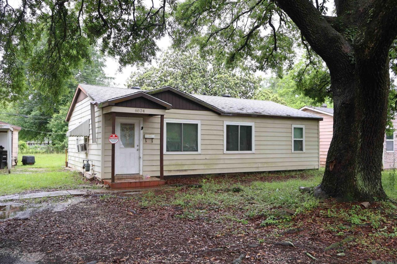 3815 Webb Dr, Baton Rouge, LA 70805 Main Photo