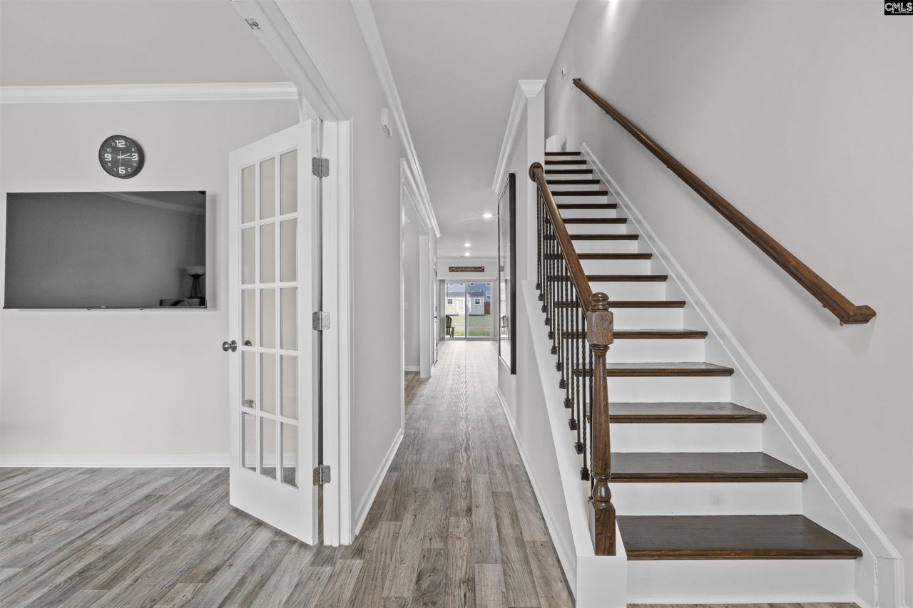 207 Belfast Way  Photo 4