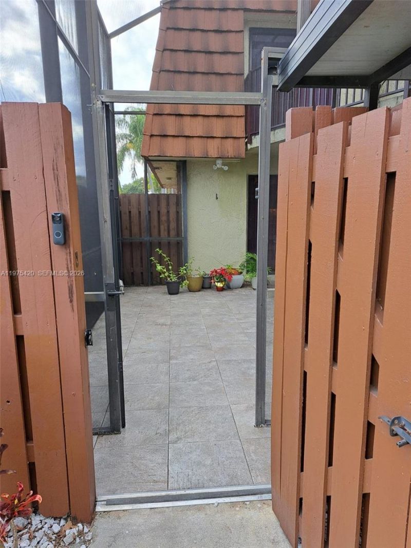 11881 SW 13th Ct, Davie, FL 33325 Photo