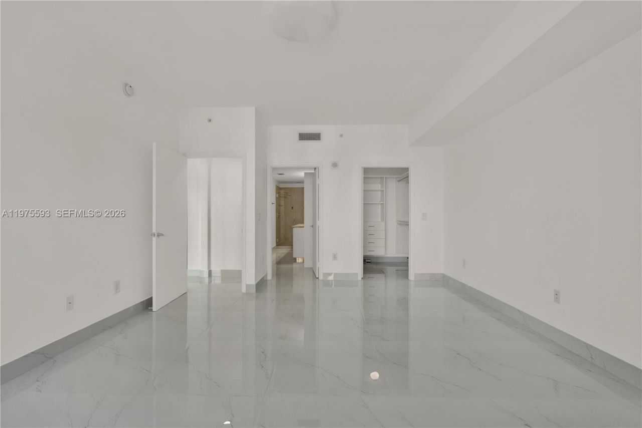 3340 NE 190th St, Unit 1108, Aventura, FL 33180 Photo