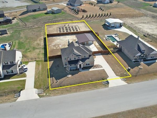 157 Misty Mountain Lane, Rhome, TX 76078