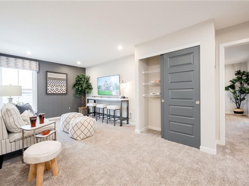 819 Hunters Run Drive, Brookville, OH 45309 Photo 11