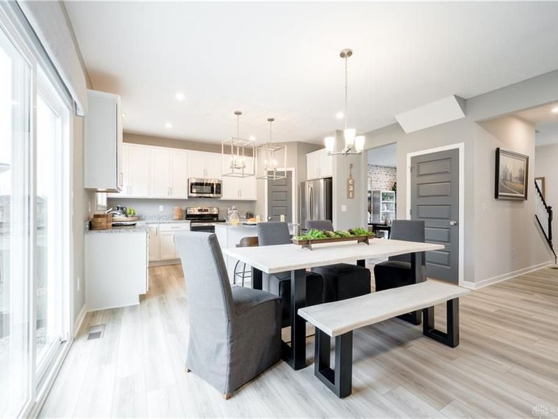 819 Hunters Run Drive, Brookville, OH 45309 Photo 15