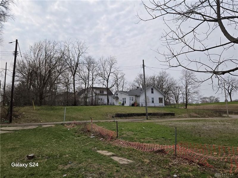 727 W High Street, Springfield, OH 45506 Photo 22