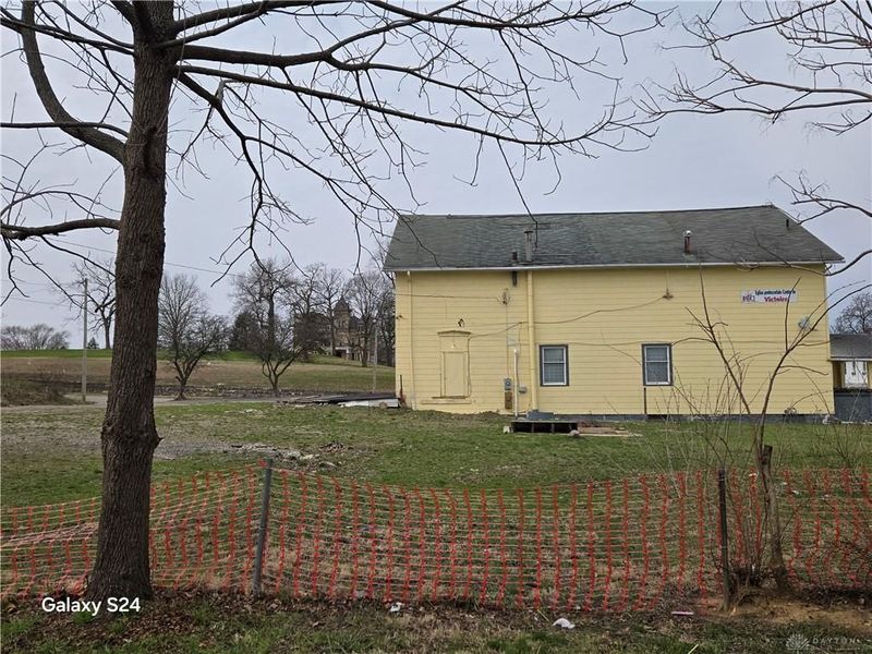 727 W High Street, Springfield, OH 45506 Photo 23