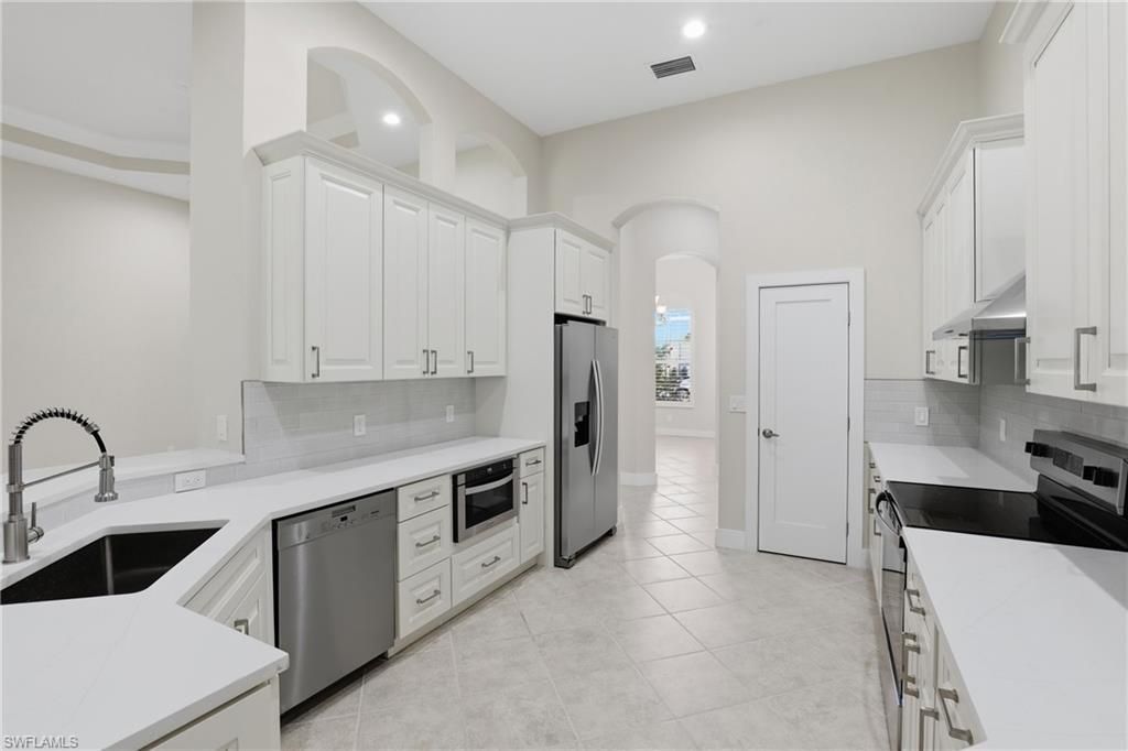 16192 Coco Hammock Way, Fort Myers, FL 33908 Photo
