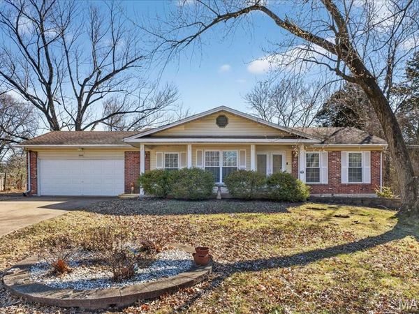 10240 Toelle Lane , St Louis, MO 63137