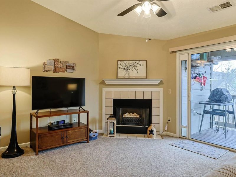 2284 Medlock Lane, Unit 208, Burlington, KY 41005 Photo 12