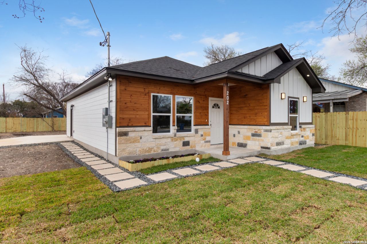 202 Segura, San Antonio, TX 78237 Main Photo