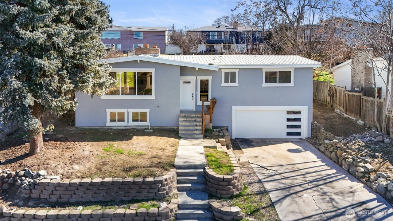 953 S Garden Drive, Moses Lake, WA 99837 Main Photo