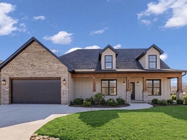 31036 Oberlin Lane, Glade Springs, VA 24340