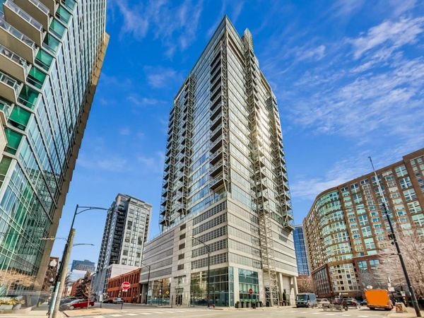 653 N Kingsbury Street , Unit 1907, Chicago, IL 60654