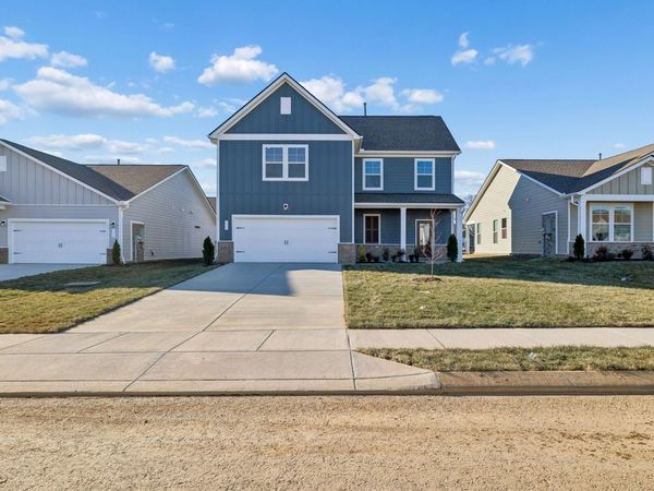 7060 Sutton Dr , White House, TN 37188