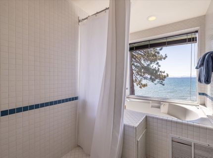 8000 North Lake Boulevard, Kings Beach, CA 96143 Photo