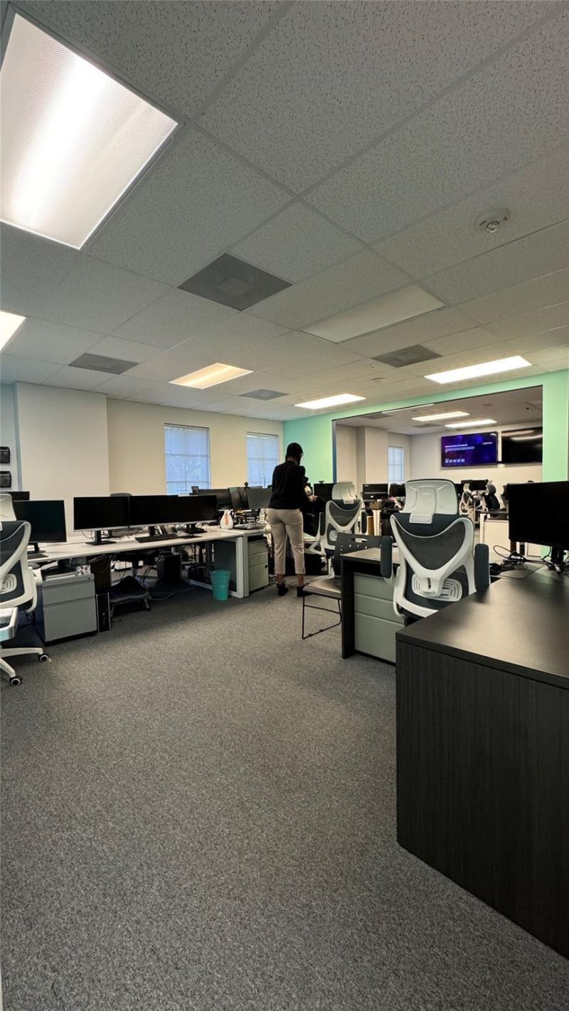 7451 Wiles Rd, Coral Springs, FL 33067 Photo